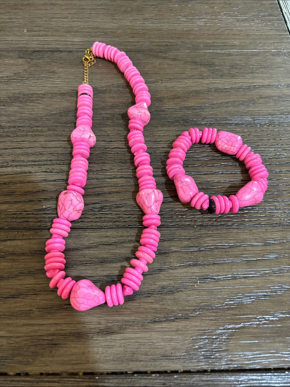 Bright Pink Heart Bead Necklace and Bracelet Set